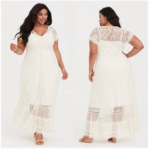 torrid ivory lace maxi dress size 2